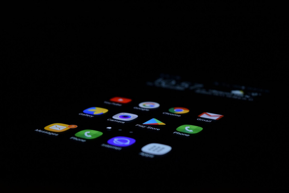 Google testuje vizitky pro hovory v Androidu. Fungují jinak než u iOS