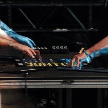 Obálka uvítací melodie Together (Juntos)