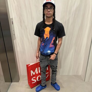 Obálka uvítací melodie bape shit