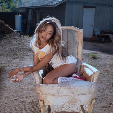 Obálka uvítací melodie pocket knife