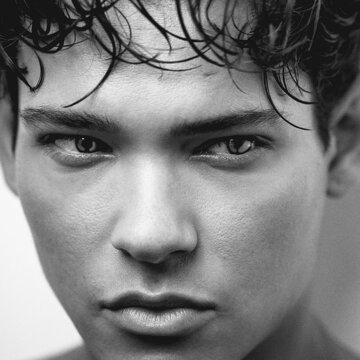 Obálka uvítací melodie Dying