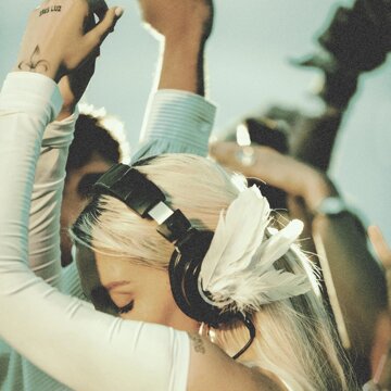 Obálka uvítací melodie SINTIGO