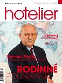 Obálka e-magazínu Hotelier jar 2014