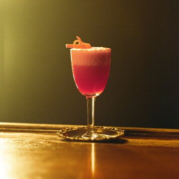 Obálka uvítací melodie Pink Lady