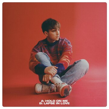 Obálka uvítací melodie Hold On Me
