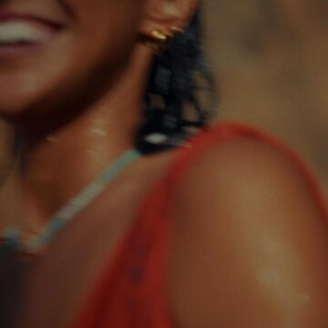 Obálka uvítací melodie KISS ME