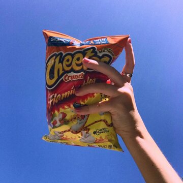 Obálka uvítací melodie Flaming Hot Cheetos