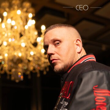 Obálka uvítací melodie CEO
