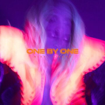 Obálka uvítací melodie One By One (Remix)