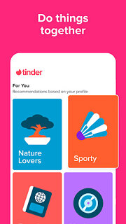 Snímek obrazovky aplikace Tinder