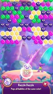 Snímek obrazovky aplikace DreamWorks Trolls Pop: Bubble Shooter & Collection